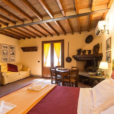 Podere Il Poggiolo بونتاسيفي المظهر الخارجي الصورة